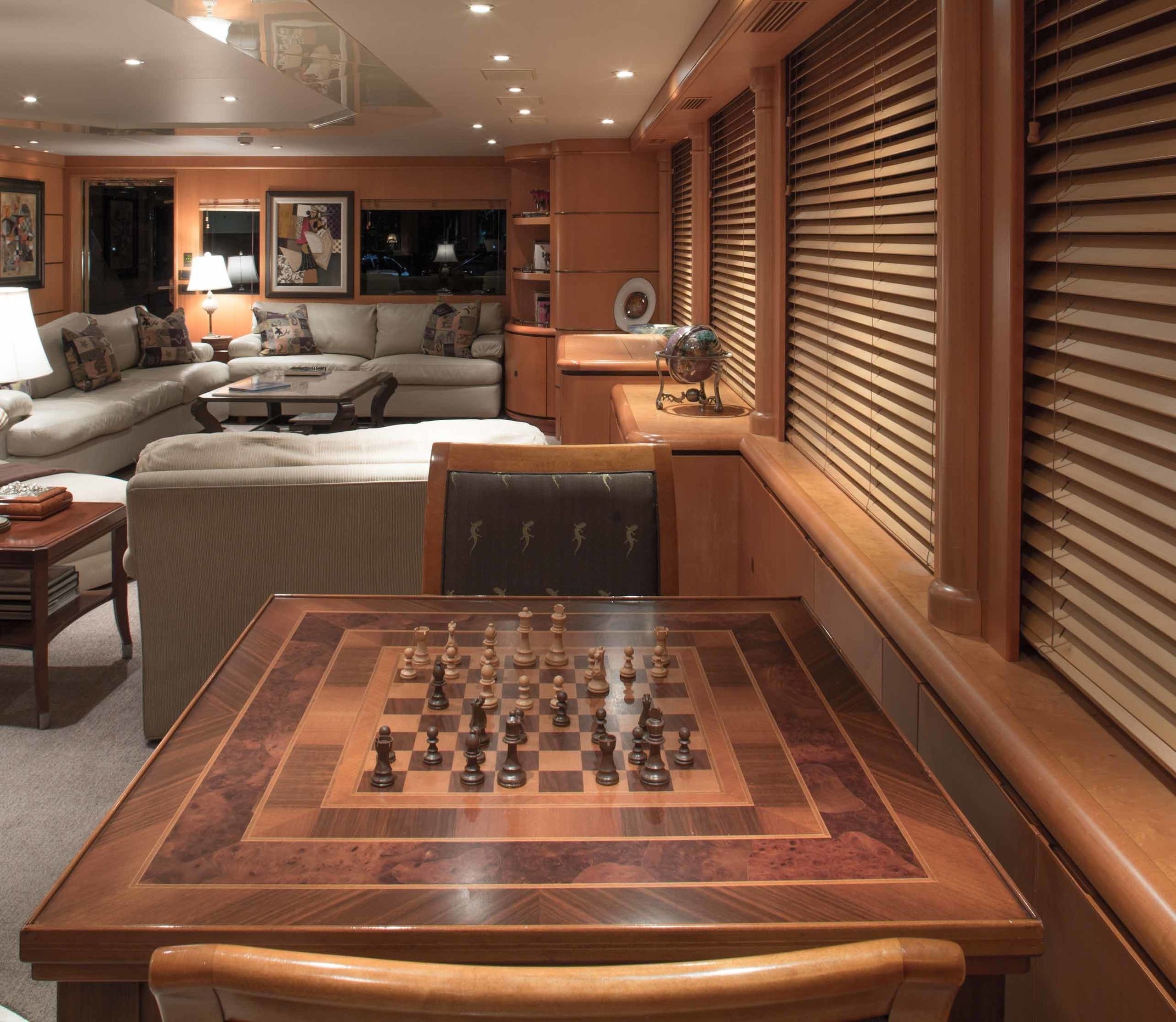 savannah-yacht-charter-details-intermarine-charterworld-luxury